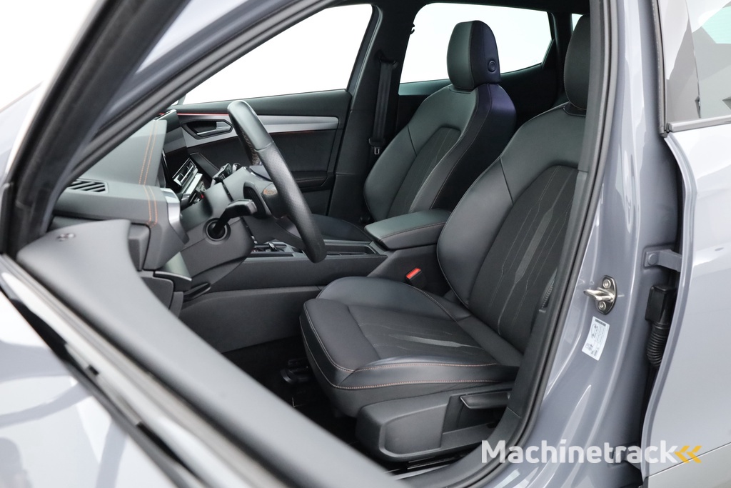 CUPRA Formentor 1.4 e-Hybrid Performance | Navi | Trekhaak | 19' LMV | Apple Carplay |