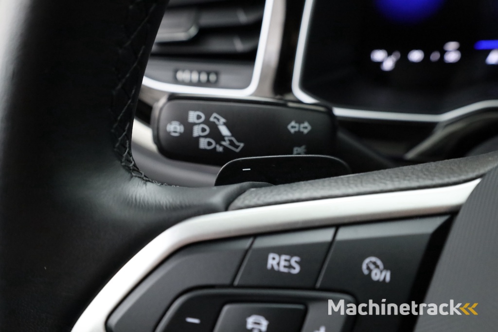 Volkswagen Taigo 1.0 TSI Life Business | Apple CarPlay | Navi | Travel Assist | Stoelverw. | PDC V+A