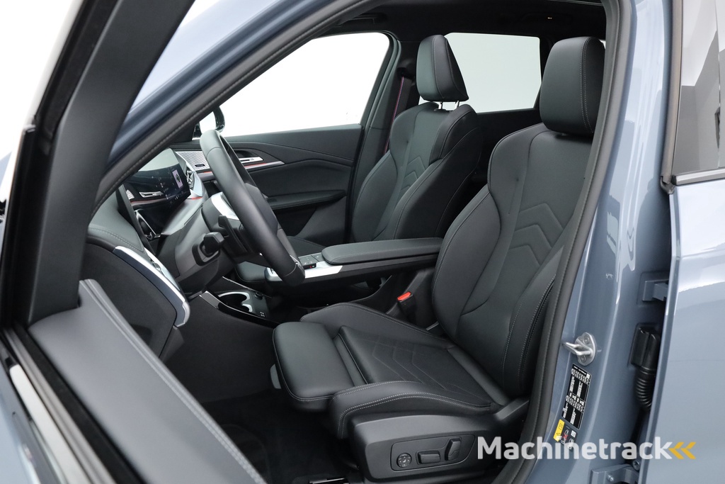 BMW X1 xDrive30e M Sport | Pano | Elek. trekhaak | HUD | Keyless | 360cam | Stoel- Stuurverw. | H&K