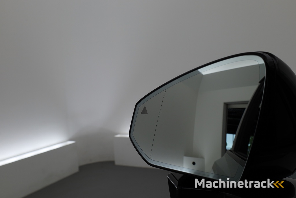 Volvo EX90 Twin Motor Plus 7p. 111 kWh | HUD | Luchtvering | Elek. Trekhaak | CarPlay | 360cam | B&W