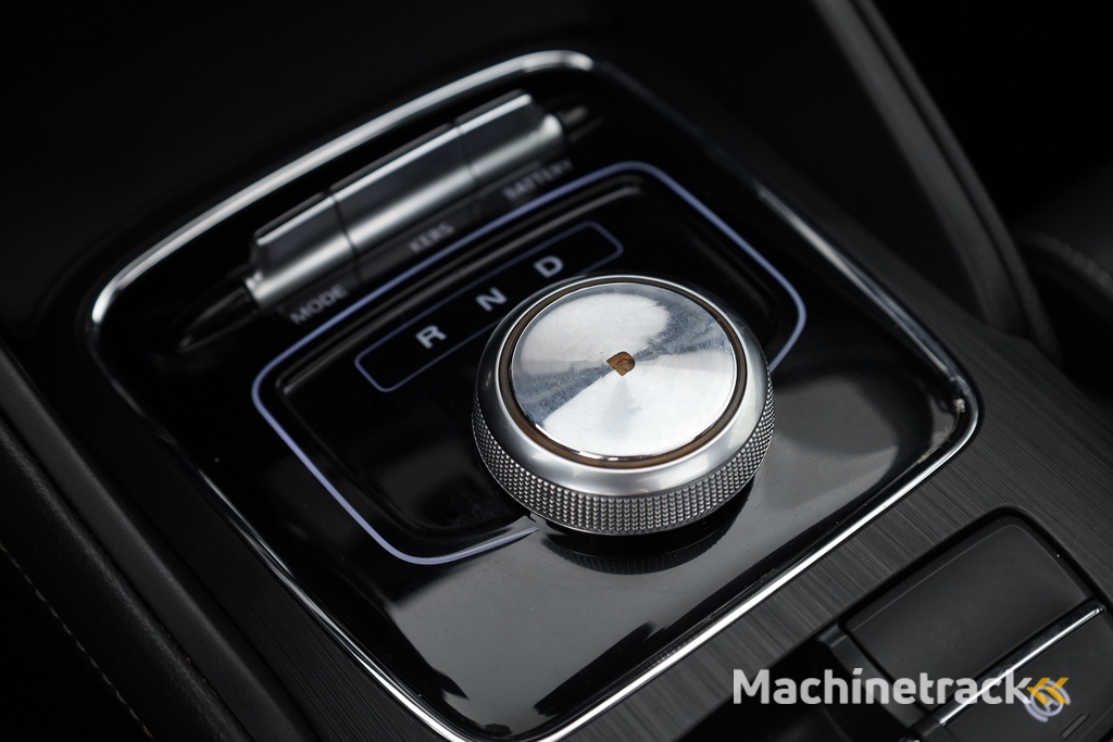 MG ZS EV Luxury 45 kWh | Pano | Camera | Adapt. Cruise | Keyless | Apple CarPlay