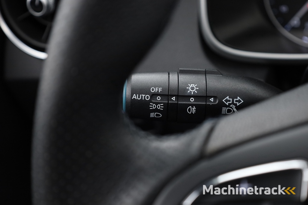 MG ZS EV Luxury 45 kWh | Pano | Camera | Adapt. Cruise | Keyless | Apple CarPlay