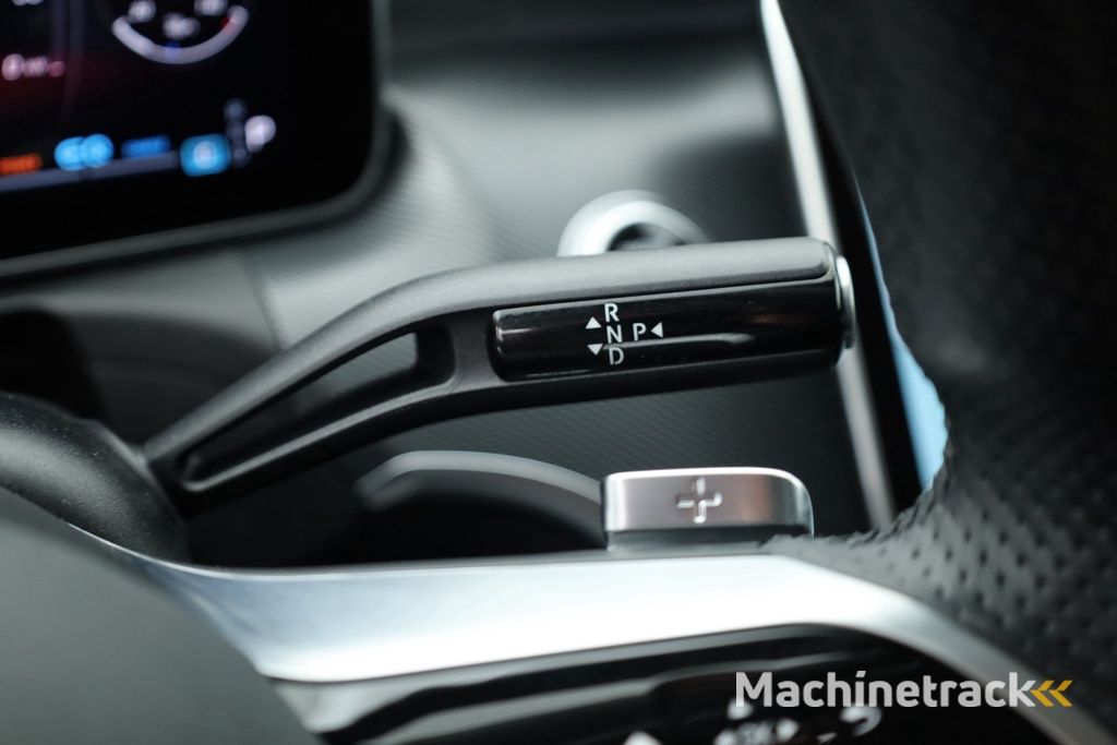 Mercedes-Benz C-klasse 200 AMG Line | Navi | 19'' | Stoelverw. | Apple CarPlay | Camera