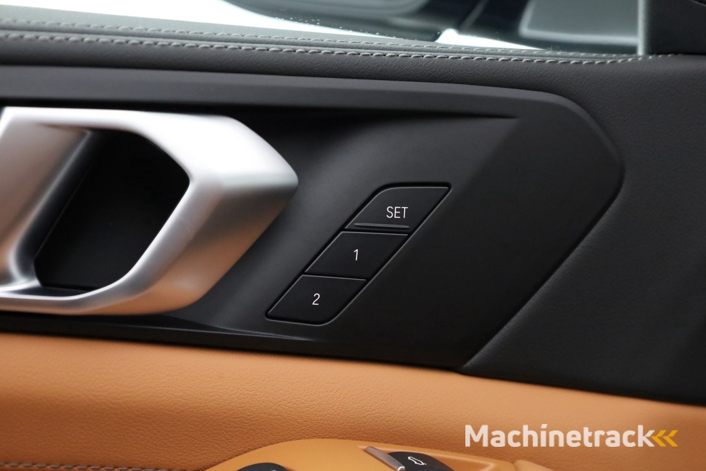 BMW X5 xDrive50e M Sport | Skylounge | Soft Close | Luchtvering | HUD | H&K | Elek. Trekhaak | Adapt. Cruise