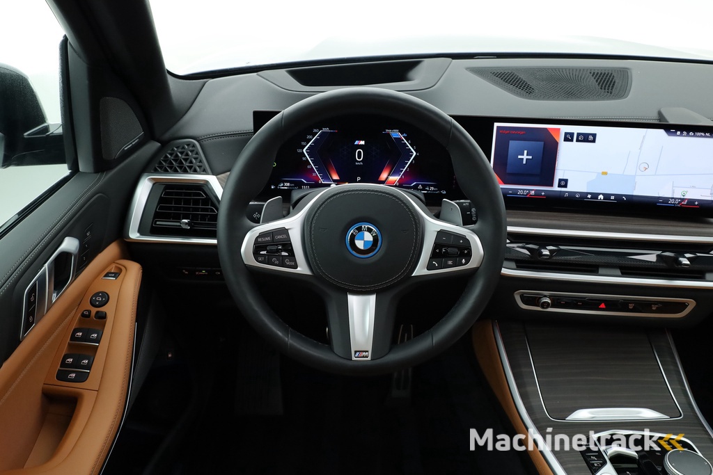 BMW X5 xDrive50e M Sport | Skylounge | Soft Close | Luchtvering | HUD | H&K | Elek. Trekhaak | Adapt. Cruise