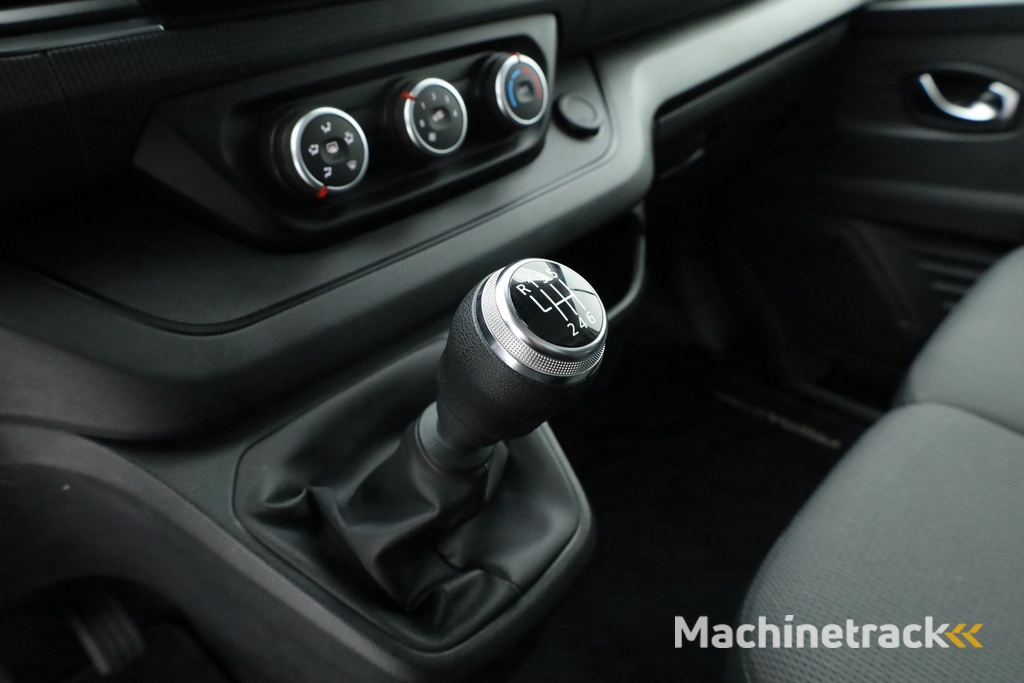 Nissan Primastar 2.0 dCi L2H1 Acenta | 130pk |  Airco | Cruise | Trekhaak