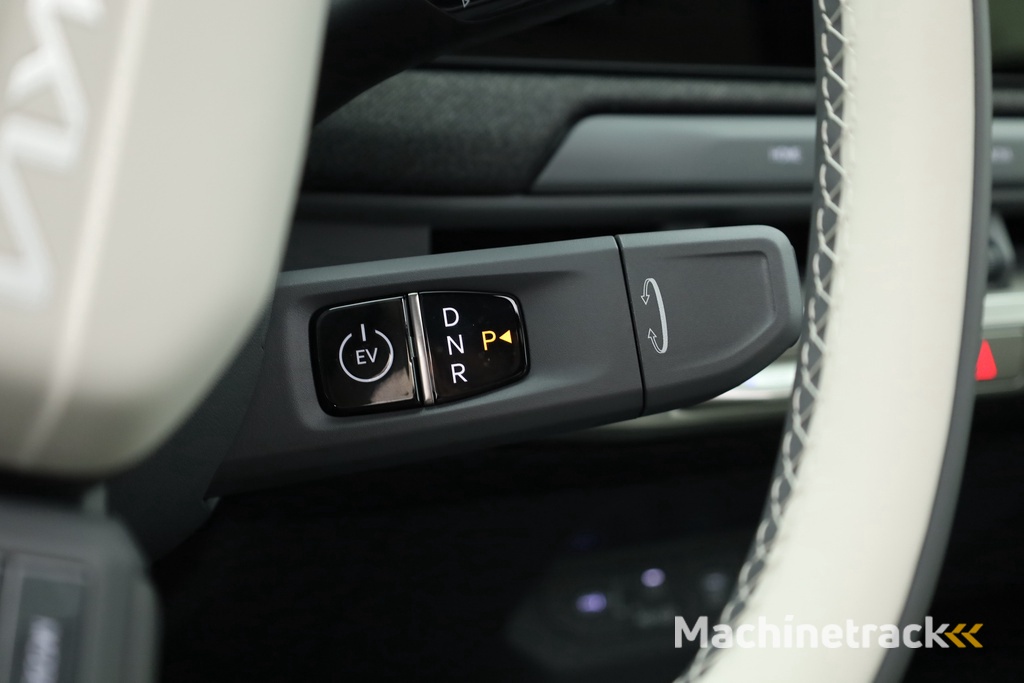 Kia EV3 GT-Line 81.4 kWh | Pano | HUD | Stoelventi. | Harman Kardon | 360cam | Vehicle-to-load