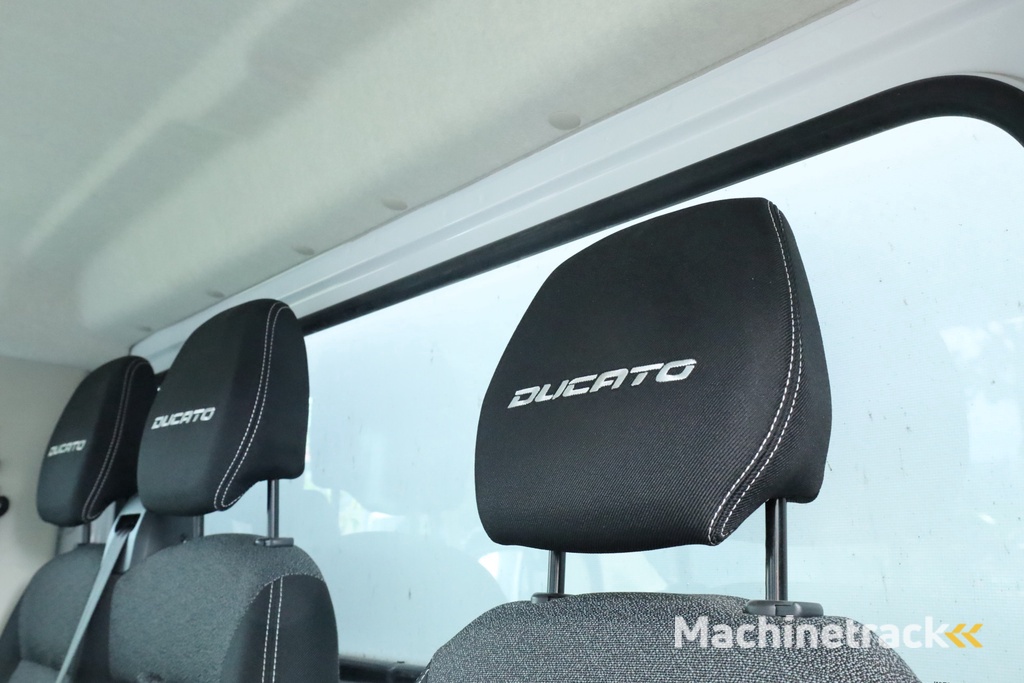 Fiat Ducato 35 2.3 MJ-165pk | Bakwagen | Laadklep | Airco |  Cruise