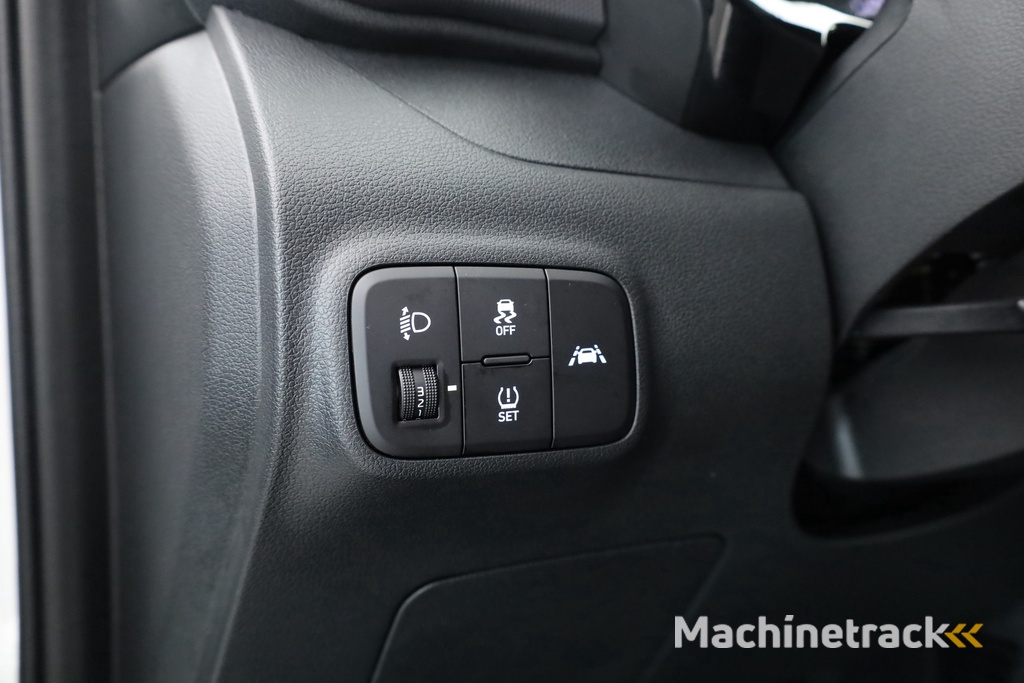 Hyundai i10 1.0 Comfort | Apple CarPlay | Airco | Rijstrooksensor | Cruise | DAB