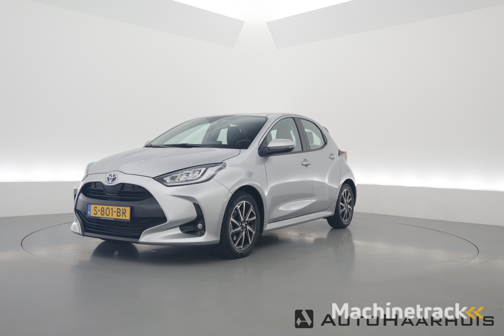 Toyota Yaris 1.5 Hybrid Dynamic | Apple CarPlay & Android Auto | Camera | Airco | Adapt. Cruise | Keyless