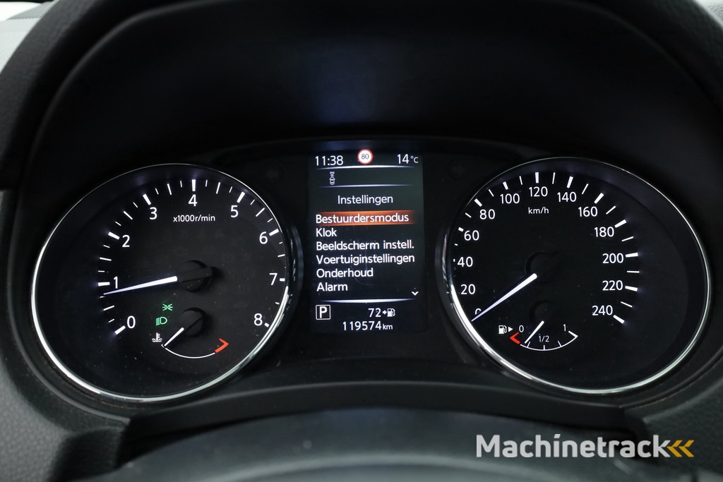 Nissan Qashqai 1.2 Acenta | Pano | Trekhaak | 360cam | Navi | Cruise