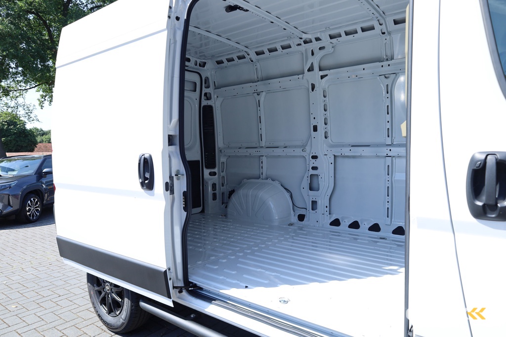 Citroën Jumper 2.2 BlueHDi 140pk L2H2 3.5t | Automaat | Special Edition | Navi | Camera | Adapt.Cruise | Apple Carplay | Smart Key