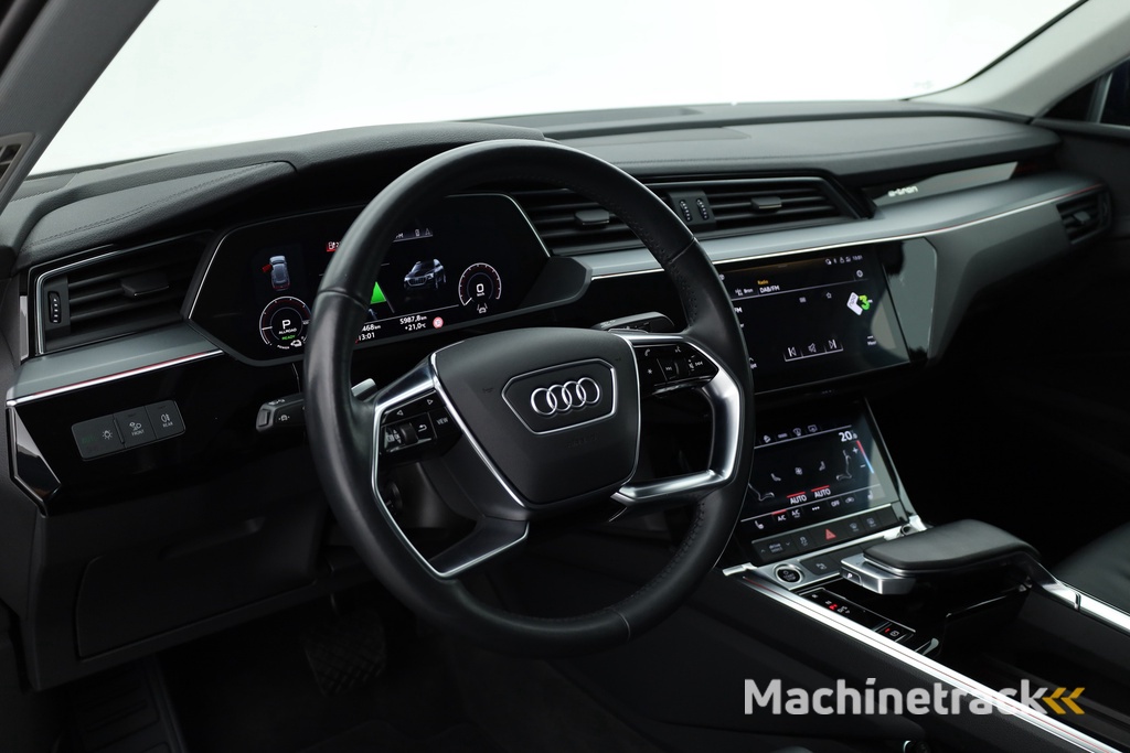 Audi e-tron Sportback 55 quattro S Line 95 kWh | HUD | 360cam | Adapt. Cruise | 21'' | Luchtvering | Stoelverw. |