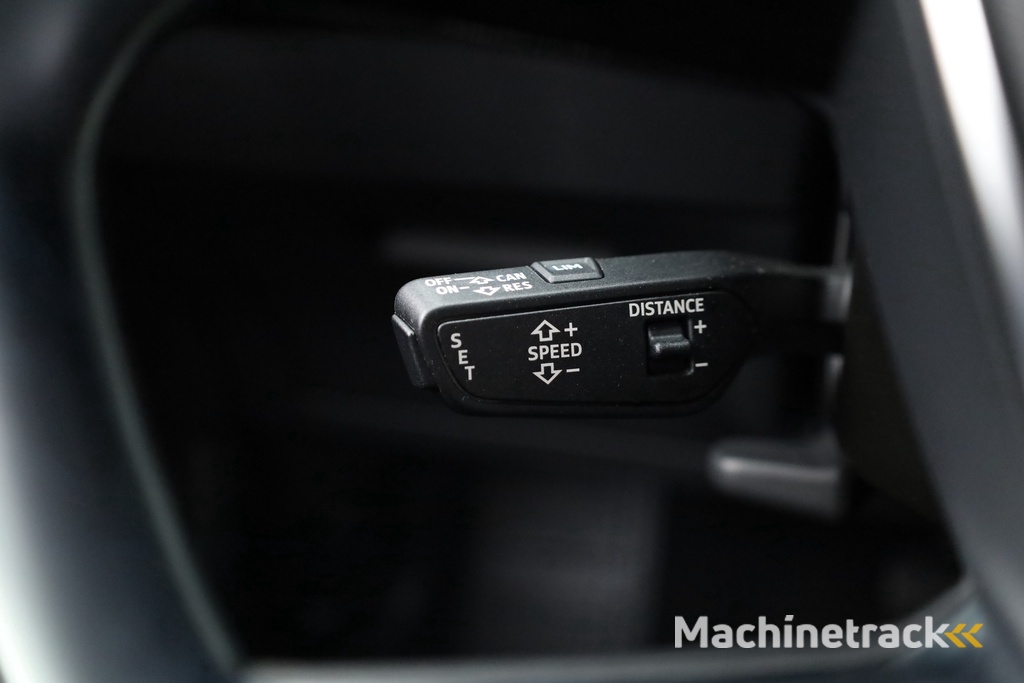 Audi e-tron Sportback 55 quattro S Line 95 kWh | HUD | 360cam | Adapt. Cruise | 21'' | Luchtvering | Stoelverw. |