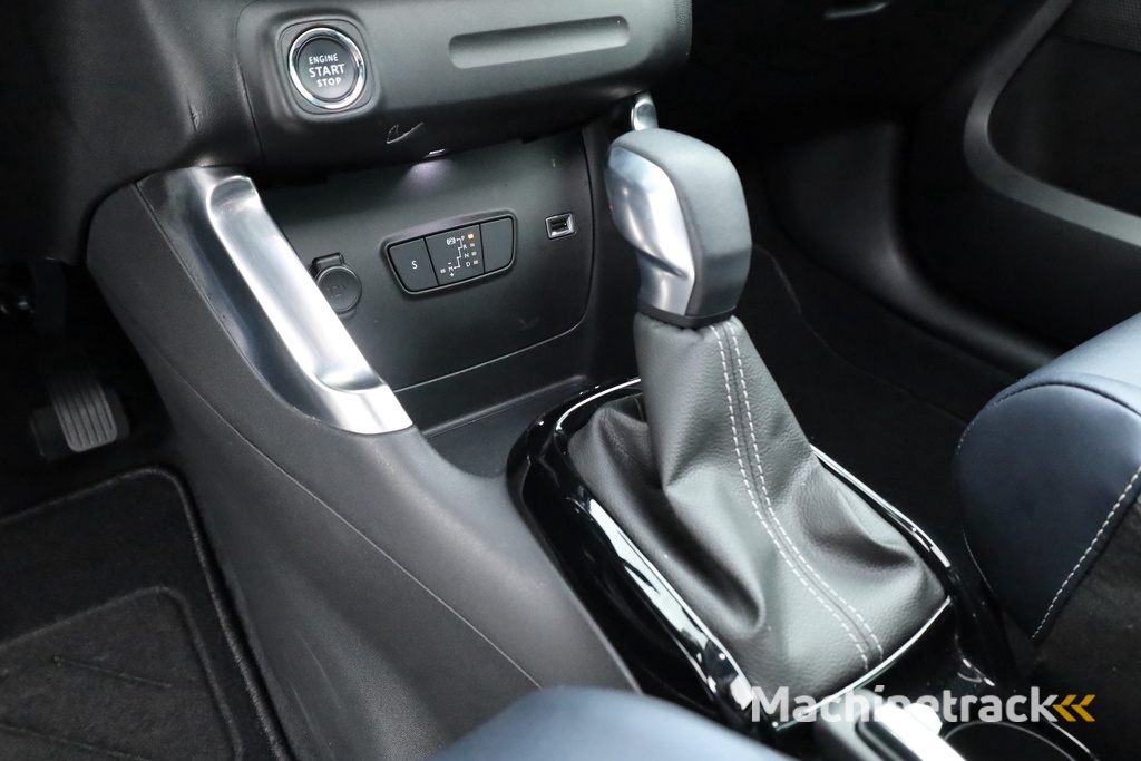 Citroën C3 Aircross 1.2 PureTech Shine Pack Business | Aut. | Pano | Apple CarPlay | Stoelverw. | Camera | Navi | 17''