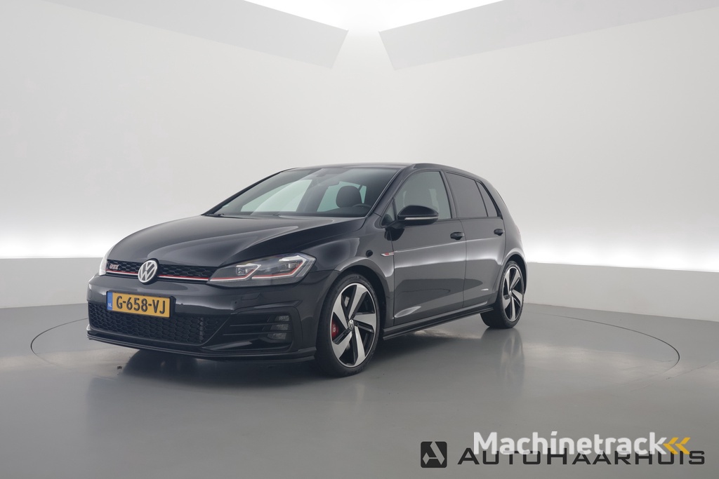 Volkswagen Golf 2.0 TSI GTI Performance | Digi. Dashboard | 18'' | Apple CarPlay | Camera | Adapt. Cruise | Stoelverw.