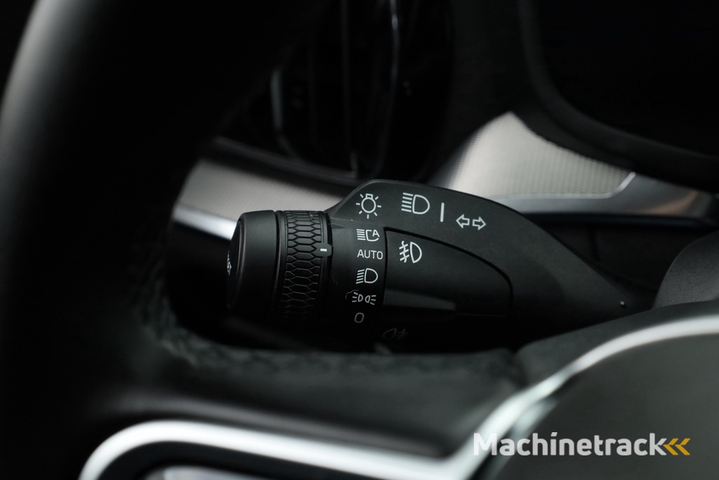 Volvo V60 T6 Plug-in hybrid Plus Dark | Pilot Assist | Harman Kardon | Memory seats | Stoel- Stuurverw.