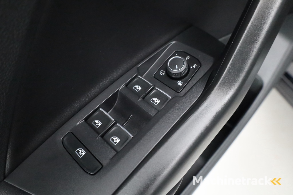 Volkswagen T-Cross 1.0 TSI Goal DSG | Apple CarPlay | Adapt. Cruise | Navi | Stoel. verw. | Camera |