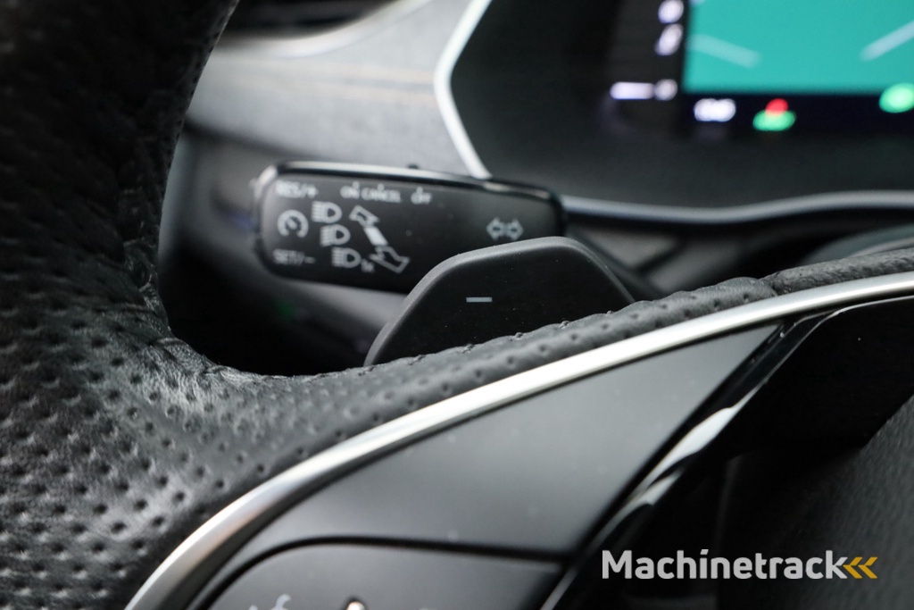 ŠKODA Octavia 1.5 TSI MHEV Business Edition | Pano | Keyless | CarPlay | Digi. Dashboard | Stoel- Stuurverw. | Camera