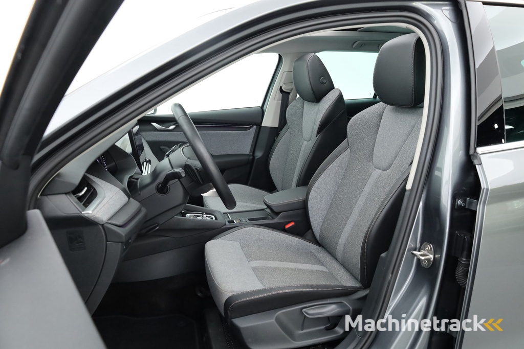 ŠKODA Octavia Combi 1.5 TSI MHEV Business Edition | Pano | Camera | Apple CarPlay | Stoel- Stuurverw. | Keyless |