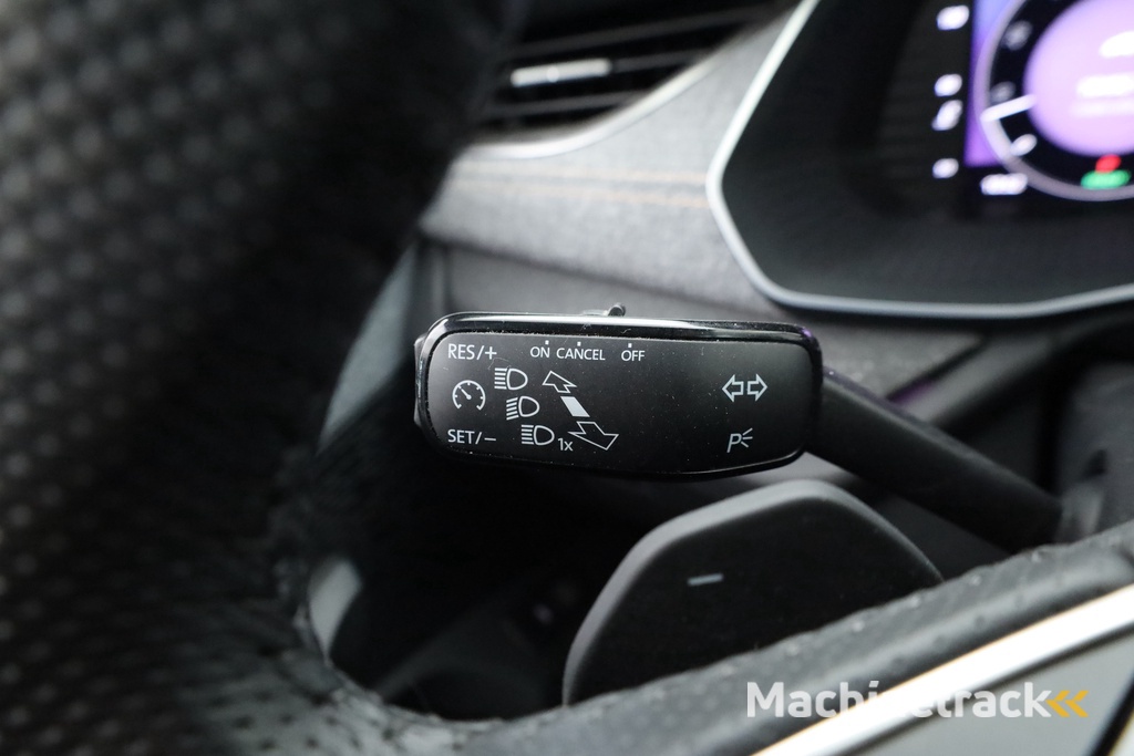 ŠKODA Octavia Combi 1.5 TSI MHEV Business Edition | Pano | Camera | Apple CarPlay | Stoel- Stuurverw. | Keyless |