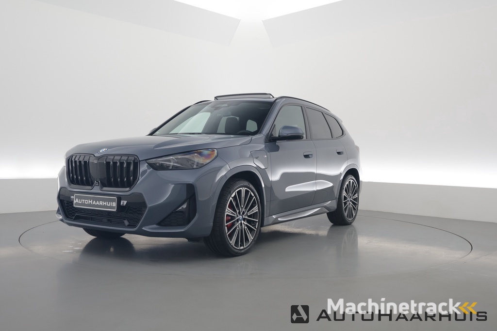 BMW X1 xDrive30e M Sport | Adapt. Cruise | H&K | Massage | Elek. Trekhaak | Pano | HUD | 360cam
