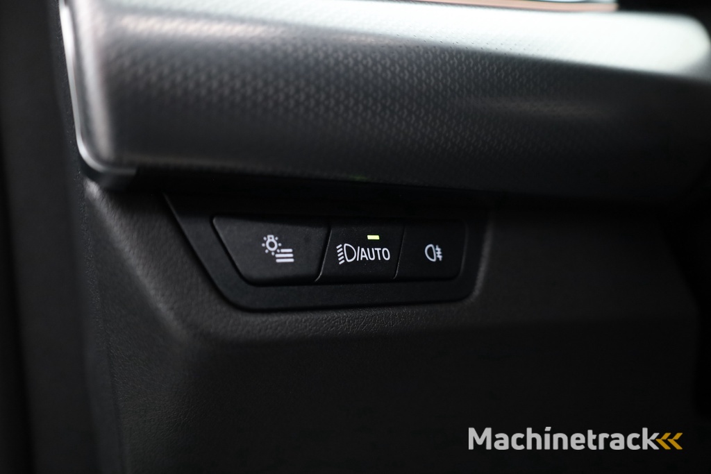 BMW X1 xDrive30e M Sport | Adapt. Cruise | H&K | Massage | Elek. Trekhaak | Pano | HUD | 360cam