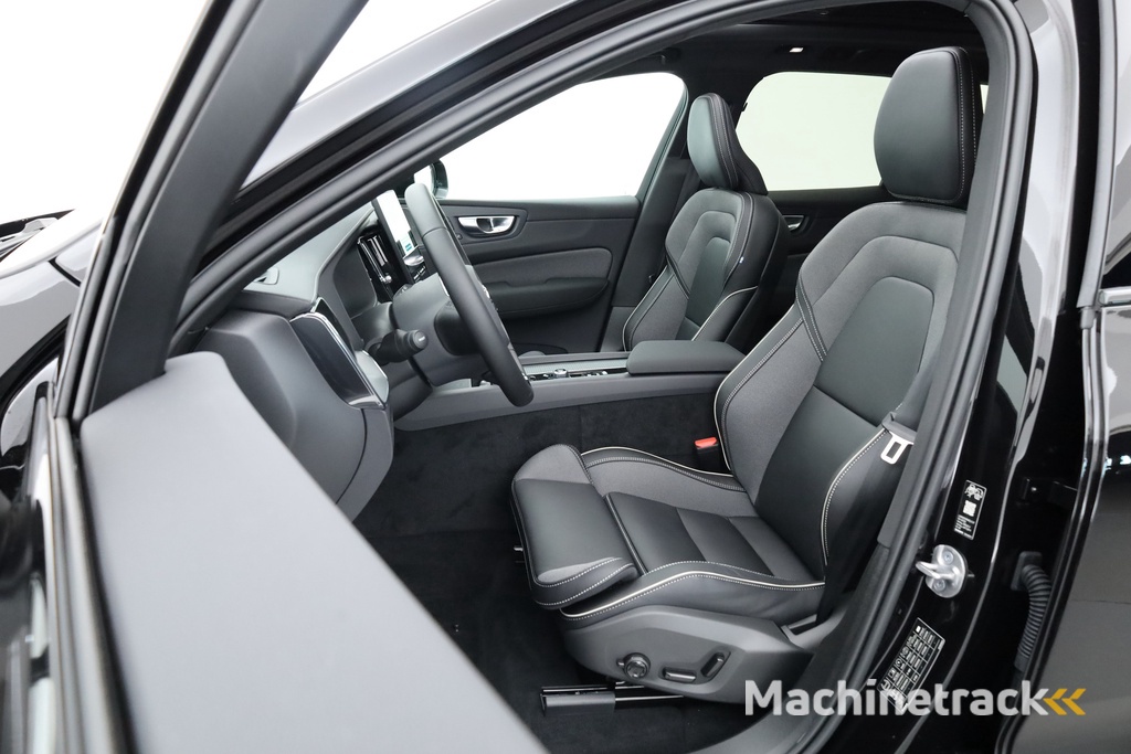 Volvo XC60 T6 Plug-in hybrid Ultra Black Edition | Facelift | Pano | HUD | 360cam | Harman Kardon | Memory seats | Pilot Assist |