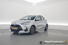 toyota-yaris-1.5-hybrid-dynamic-apple-carplay-android-auto-camera-airco-adapt.-cruise-keyless