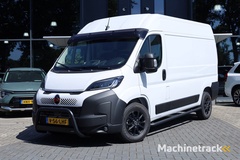 citroen-jumper-2.2-bluehdi-140pk-l2h2-3.5t-automaat-special-edition-navi-camera-adapt.cruise-apple-carplay-smart-key