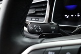 Minituur van Volkswagen Taigo 1.0 TSI Life Business | Apple CarPlay | Navi | Travel Assist | Stoelverw. | PDC V+A