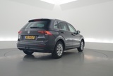 Minituur van Volkswagen Tiguan 1.4 TSI Connected Series | Pano | Elek. Trekhaak | Massage | CarPlay | Stoelverw. | Navi | Cruise Contr.