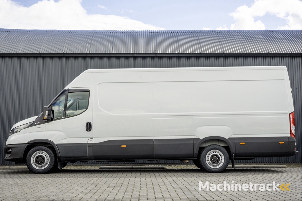 Iveco Daily **35S16V 2.3 L4H2 | Euro 6 | 157 PK | Airco | Camera | 3500 KG Trekgewicht | MF Stuur | 3-Persoons**