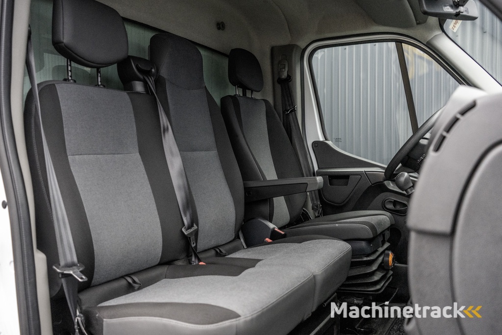 Renault Master 2.3 dCi Bakwagen met laadklep (1000 KG) |  Dubbellucht | Euro 6 | 164 PK | Cruise | Airco | Navigatie