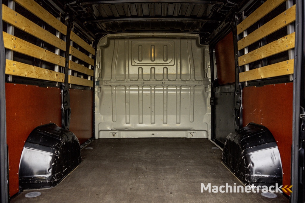 Fiat Ducato 2.3 MultiJet L1H1 | Euro 6 | Cruise | Climate | Navigatie | Camera