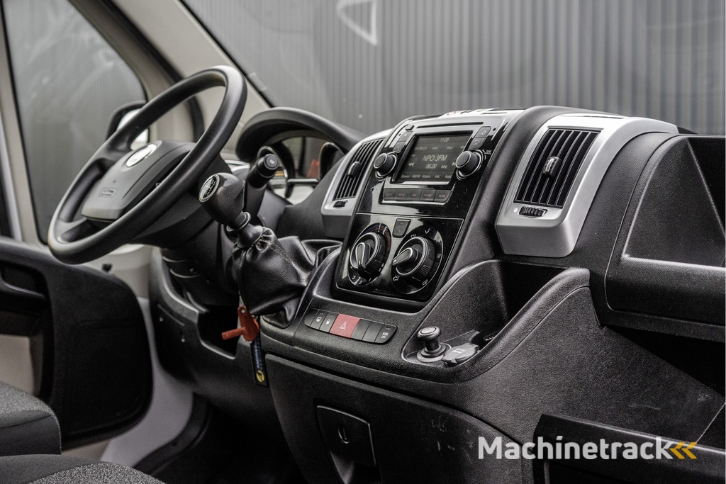 Fiat Ducato **2.3 MultiJet Bakwagen met laadklep | Euro 6 | 131 PK | Climate | Camera | Cruise | LED**