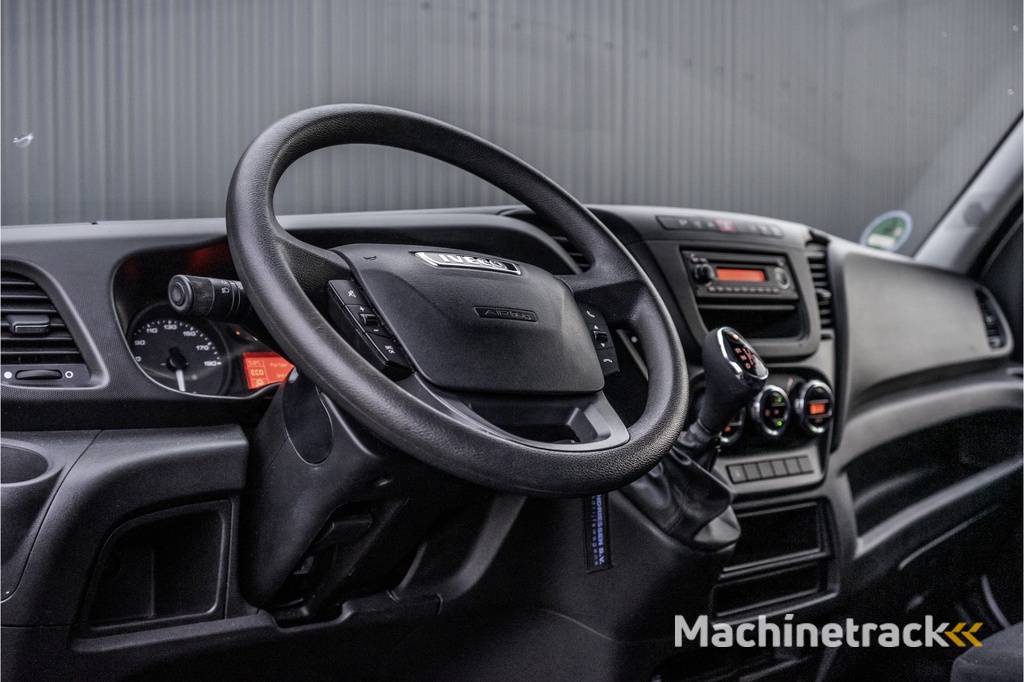 Iveco Daily **35S16V 2.3 L3H2 | Nette staat | Euro 6 | Automaat | 155 PK | Climate | Trekhaak**