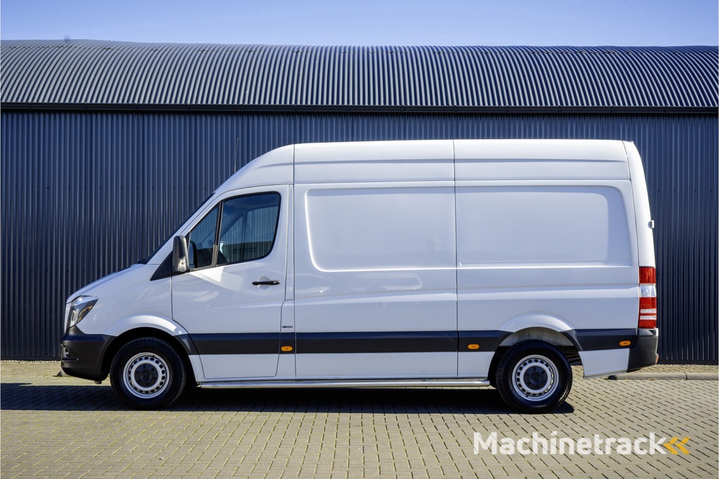 Mercedes-Benz Sprinter 311 CDI | L2H2 | Euro 6 | Volledig ingericht | Oprijplaat | Camera | Airco