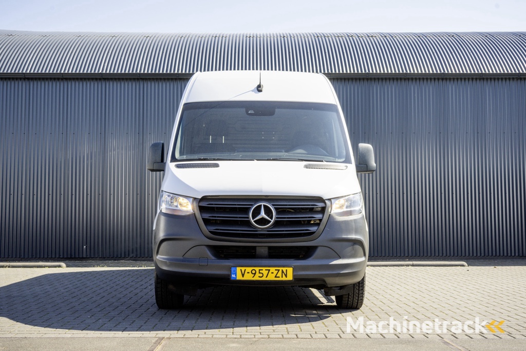 Mercedes-Benz Sprinter 311 CDI L3H2 | Volledig ingericht | CarPlay | Climate | Camera | Euro 6 | Omvormer | Oprijplaat