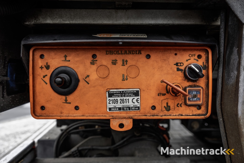 Mercedes-Benz Sprinter 515 CDI | Bakwagen met laadklep | Automaat | Mbux | Carplay | Navigatie | Climate | Cruise | Euro 6