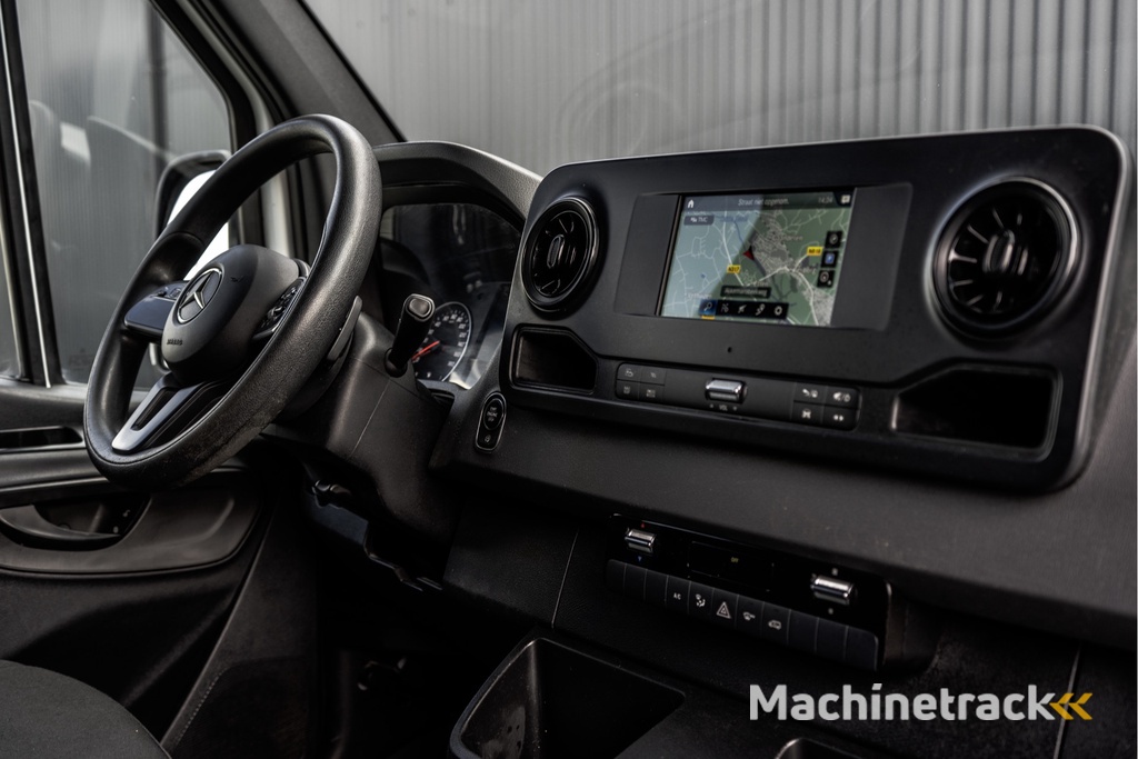 Mercedes-Benz Sprinter 211 CDI L2H2 | Automaat | CarPlay | Navigatie | Camera | Climate | Euro 6