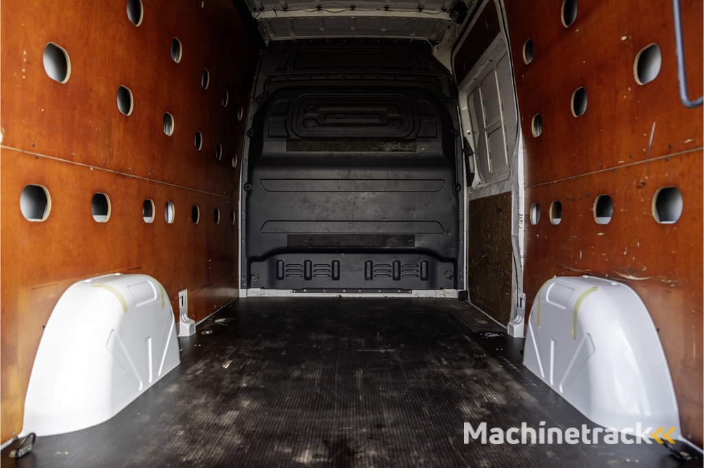 Mercedes-Benz Sprinter 211 CDI L2H2 | Automaat | CarPlay | Navigatie | Camera | Climate | Euro 6