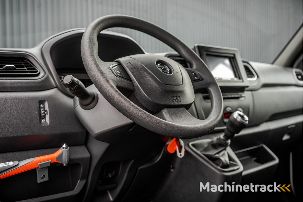 Opel Movano **2.3 CDTI BiTurbo | Bakwagen met Laadklep | Euro 6 | 146 PK | Cruise | Airco | Navigatie**