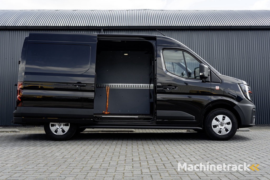 Renault Master E-Tech T35 L2H2 | Red Edition | 87 kWh | LED | Camera | CarPlay | Navi | Cruise | Airco | PDC