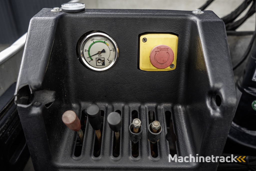 Iveco Daily 35S18D 375 | 3.0 180PK | Hiab 013 | 3.5T Trekgewicht | Automaat | Climate | Camera | Euro 6