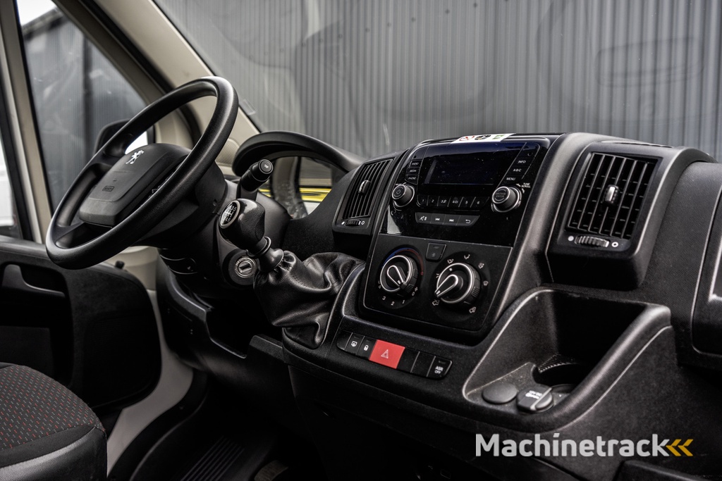 Peugeot Boxer **2.2 BlueHDi L1H1 | Euro 6 | 120 PK | Airco | MF Stuur**