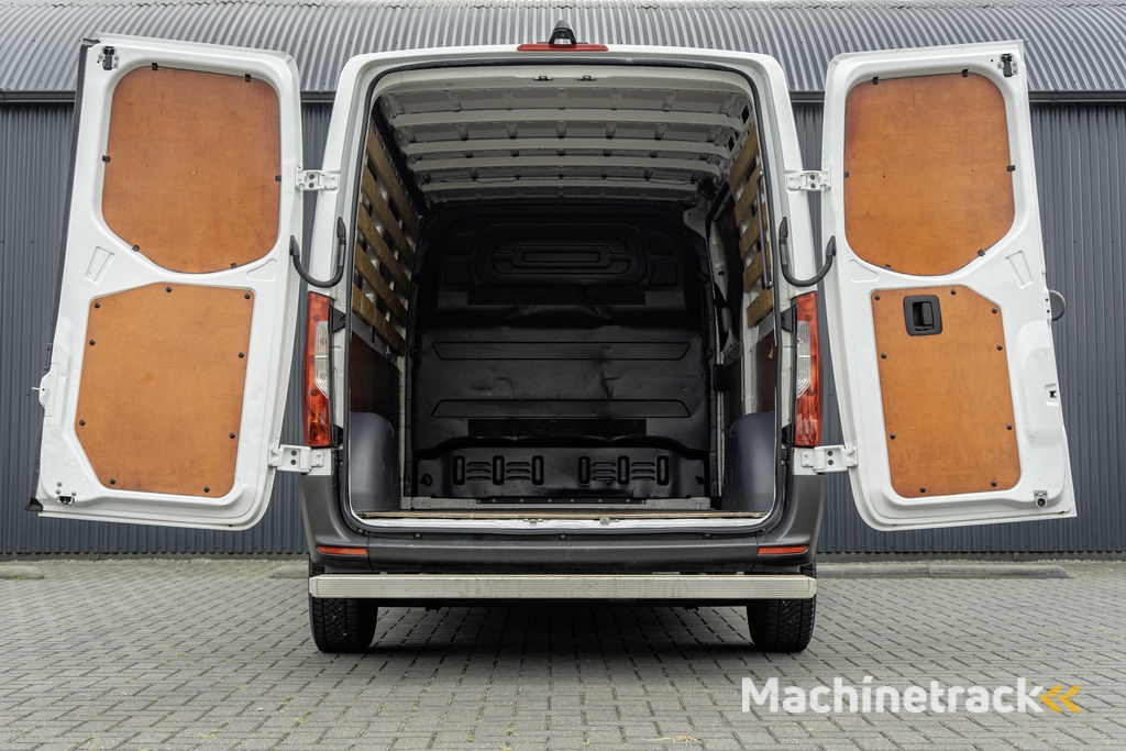 Mercedes-Benz Sprinter 311 CDI L2H1 | Camera | Mbux | CarPlay | Navi | Climate | Euro 6
