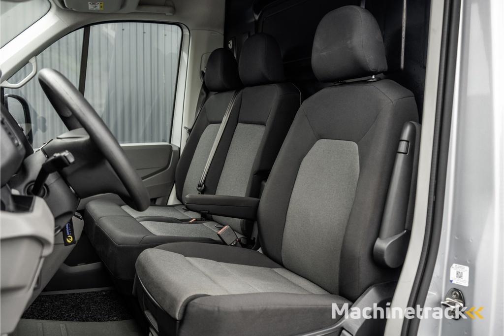 Volkswagen Crafter 35 TDI | L3H2 | CarPlay | Navi | Cruise | Airco | PDC | Euro 6