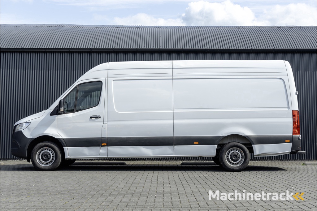 Mercedes-Benz Sprinter 317 CDI | L3H2 | Automaat met Flippers | MBUX | Camera | Climate | Cruise | PDC | Euro 6