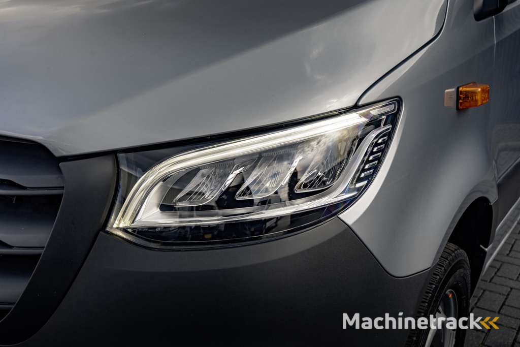 Mercedes-Benz Sprinter 317 CDI L2H2 | Automaat met Flippers | Mbux | Camera | CarPlay | Navi | Climate | Cruise | PDC | Euro 6
